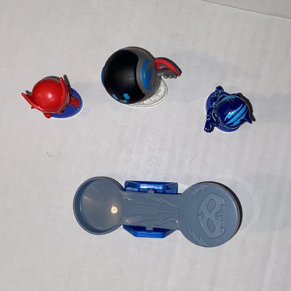 PJ Masks Mini Figures And Catapult - Picture 3 of 10